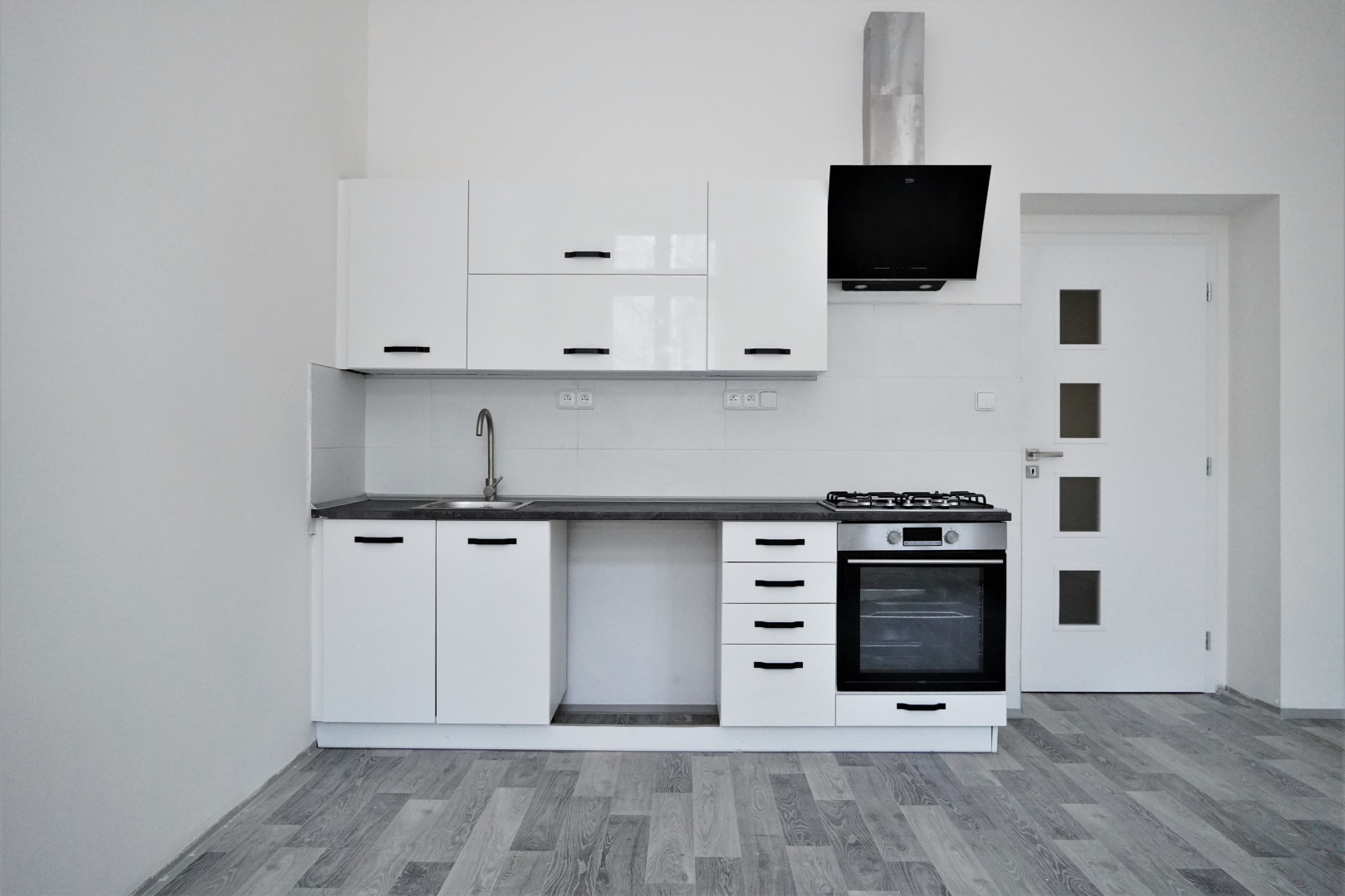 Nádražní 1265/24, byt č. 6, velikost 1+0 - 41,73 m²
