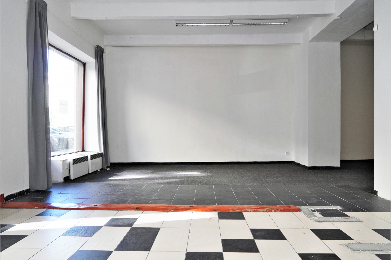 Tyršova 1775/28, jednotka č. 1775/901 - prodejna - 263,76 m²