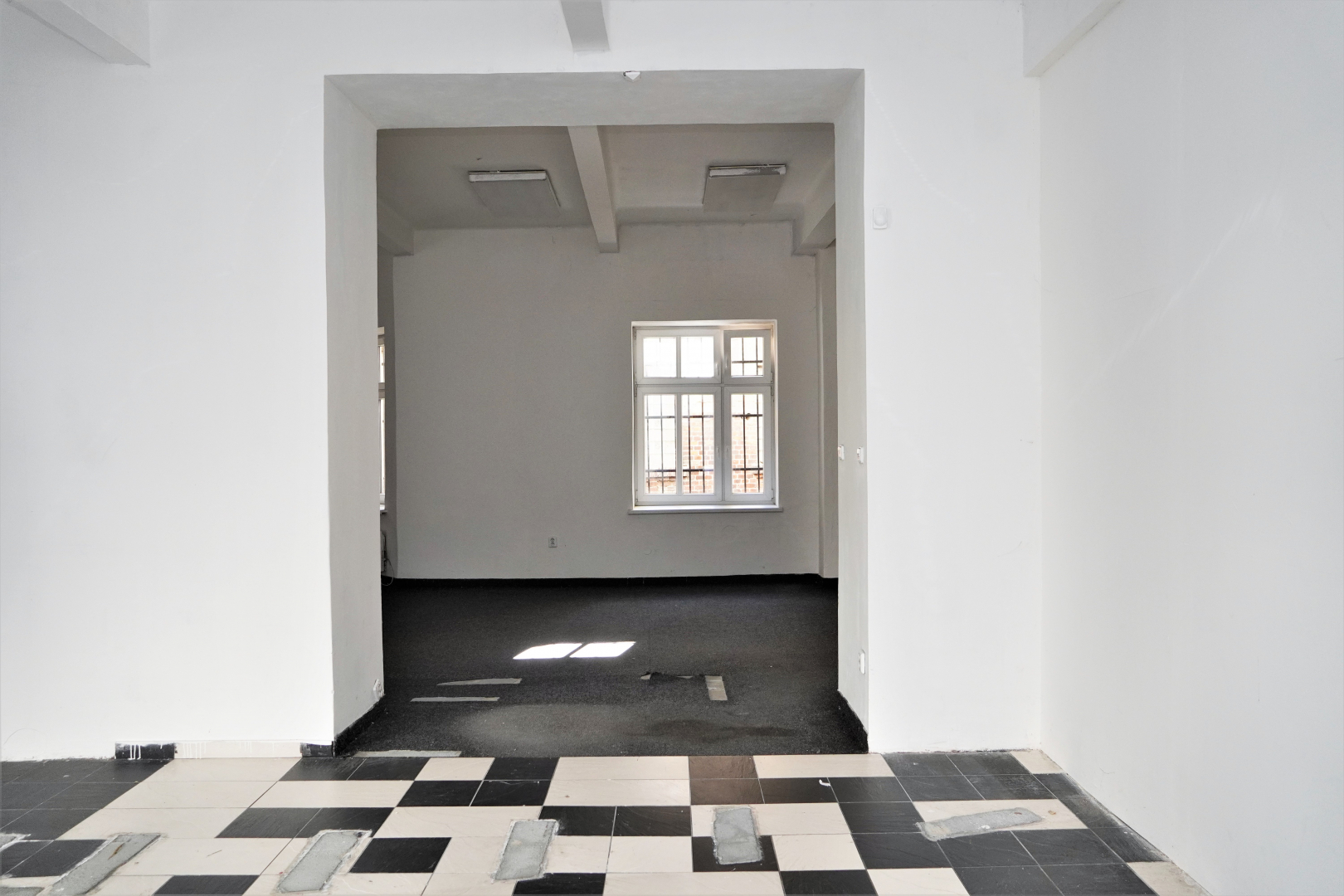 Tyršova 1775/28, jednotka č. 1775/901 - prodejna - 263,76 m²