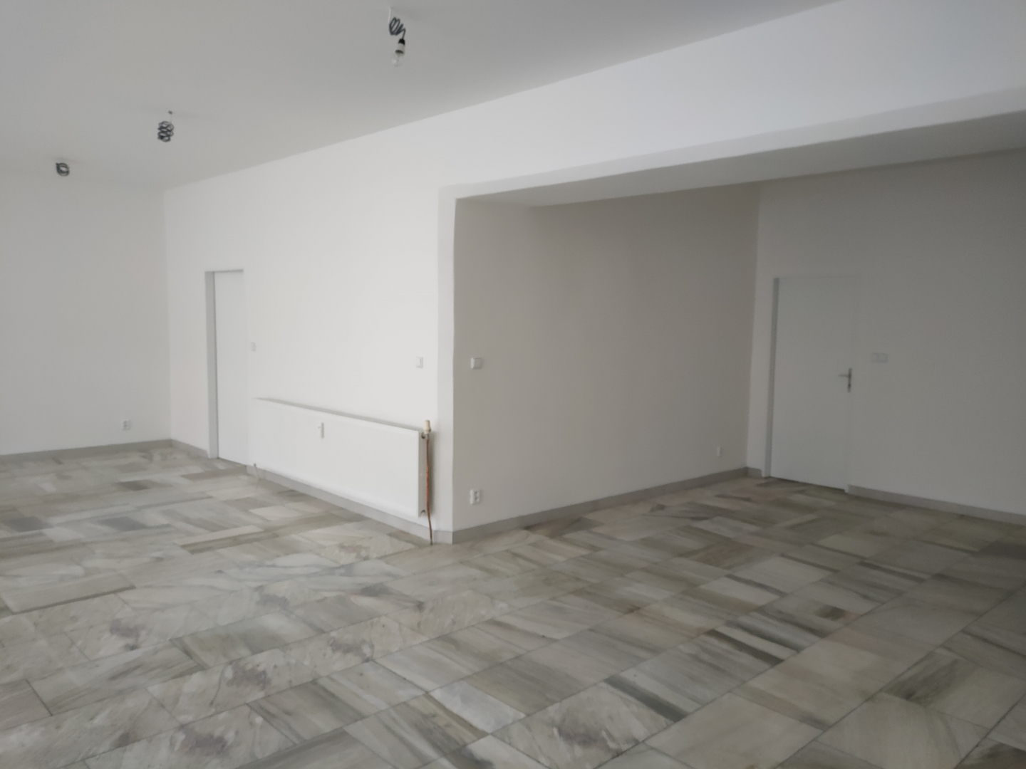 Tyršova 1823/12, jednotka č. 1823/903 - prodejna - 95,80 m²