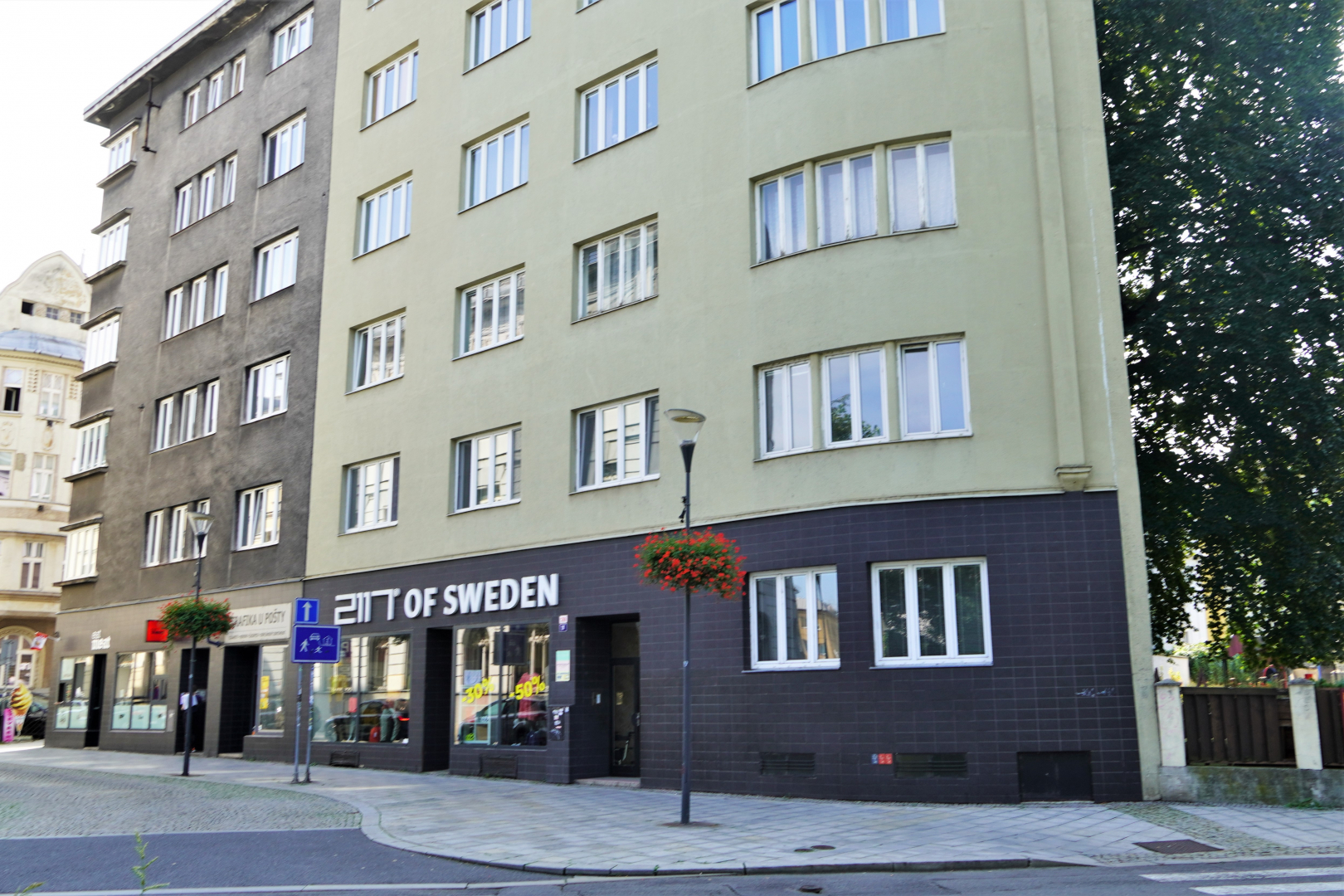 Poštovní 1255/31, j. č. 1255/902 - prodejna - 54 m²