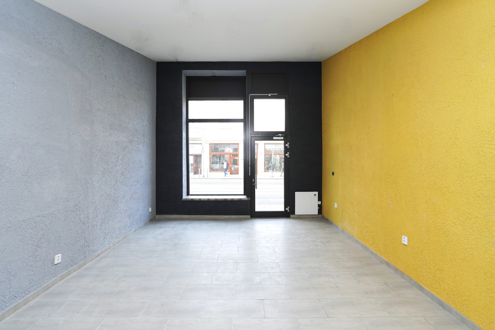 Nádražní 612/36, jednotka č. 612/903 - kavárna - 51,12 m²