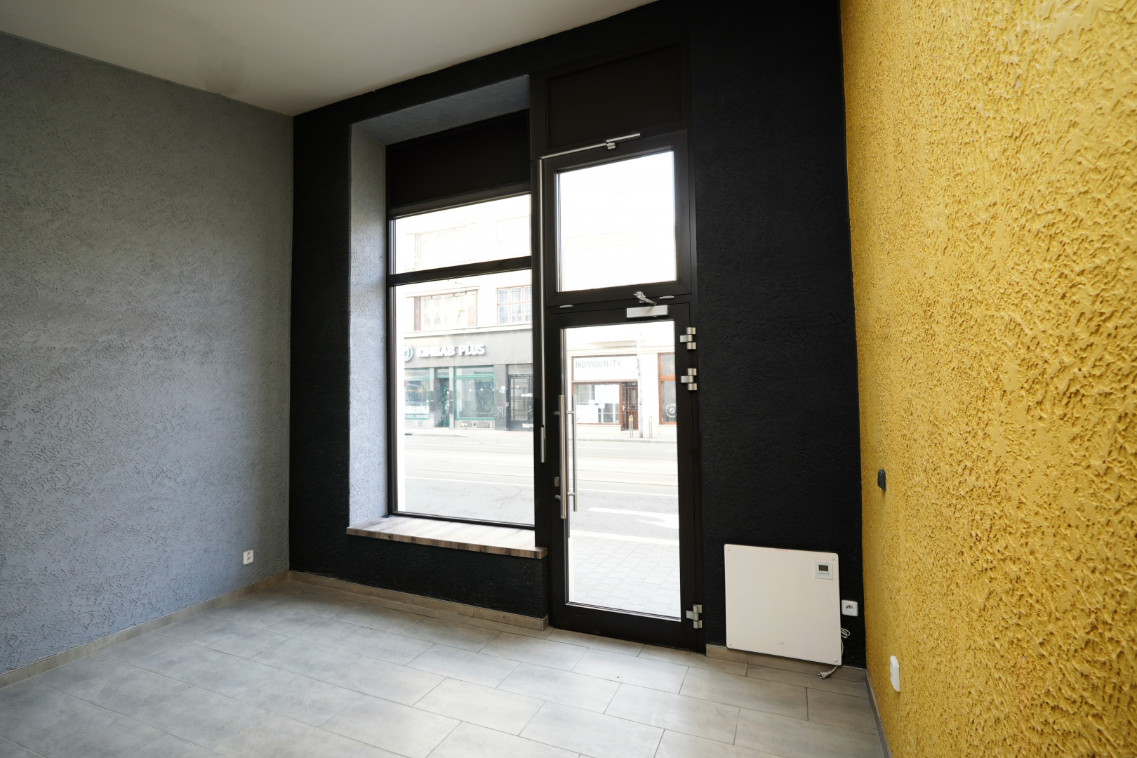 Nádražní 612/36, jednotka č. 612/903 - kavárna - 51,12 m²