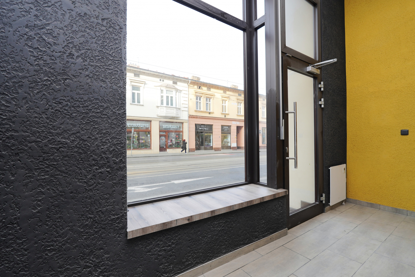 Nádražní 612/36, jednotka č. 612/903 - kavárna - 51,12 m²