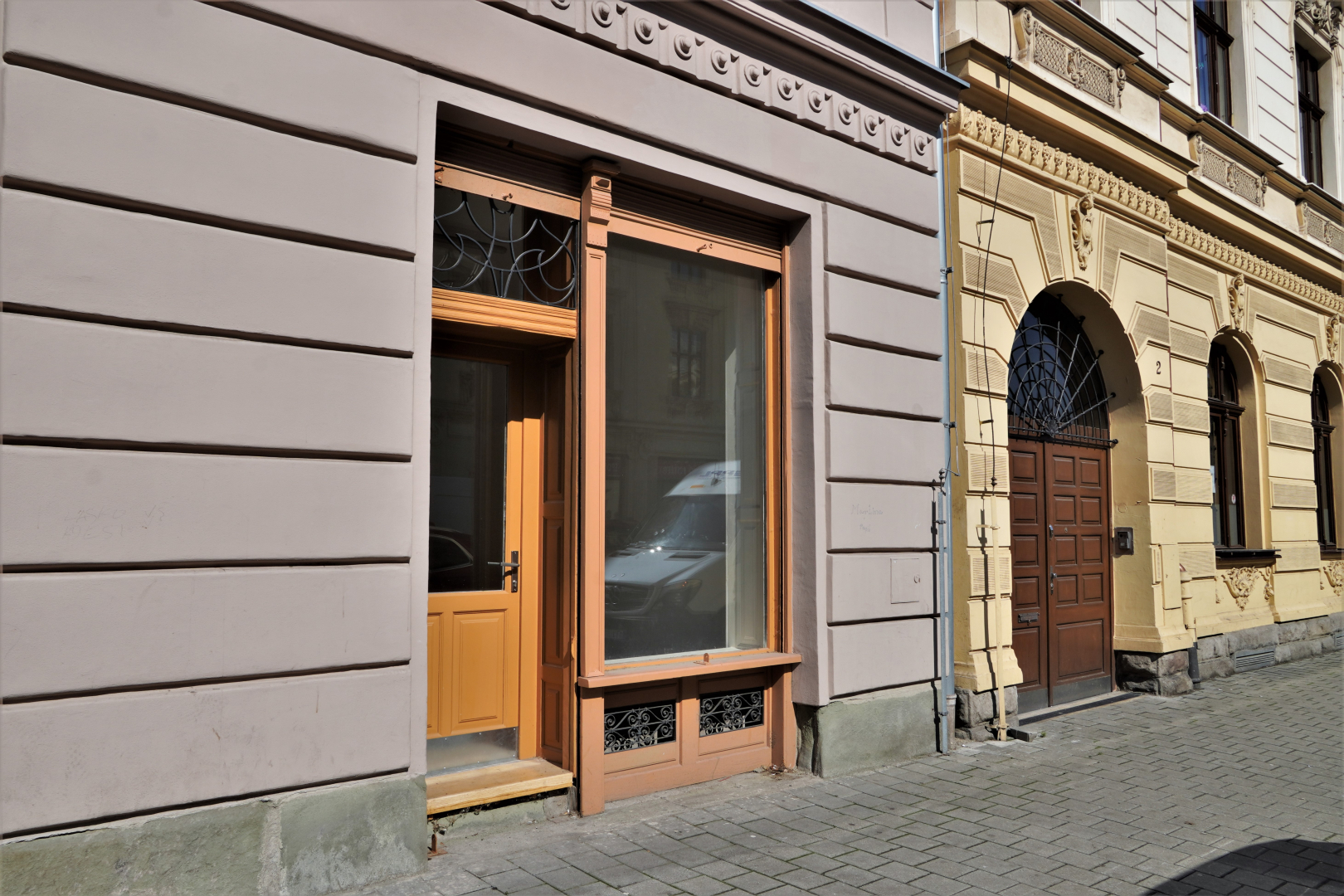 U Tiskárny 539/2 - tetovací studio - 49,32 m²
