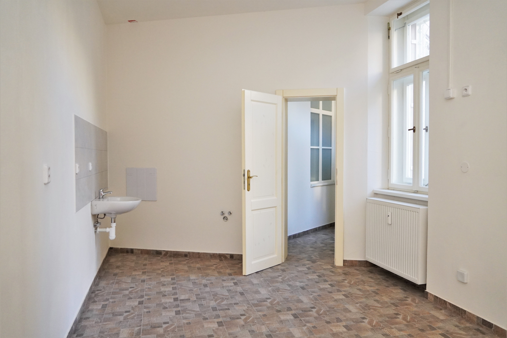 U Tiskárny 539/2 - tetovací studio - 49,32 m²